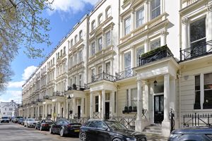 Photo 1- click for photo gallery